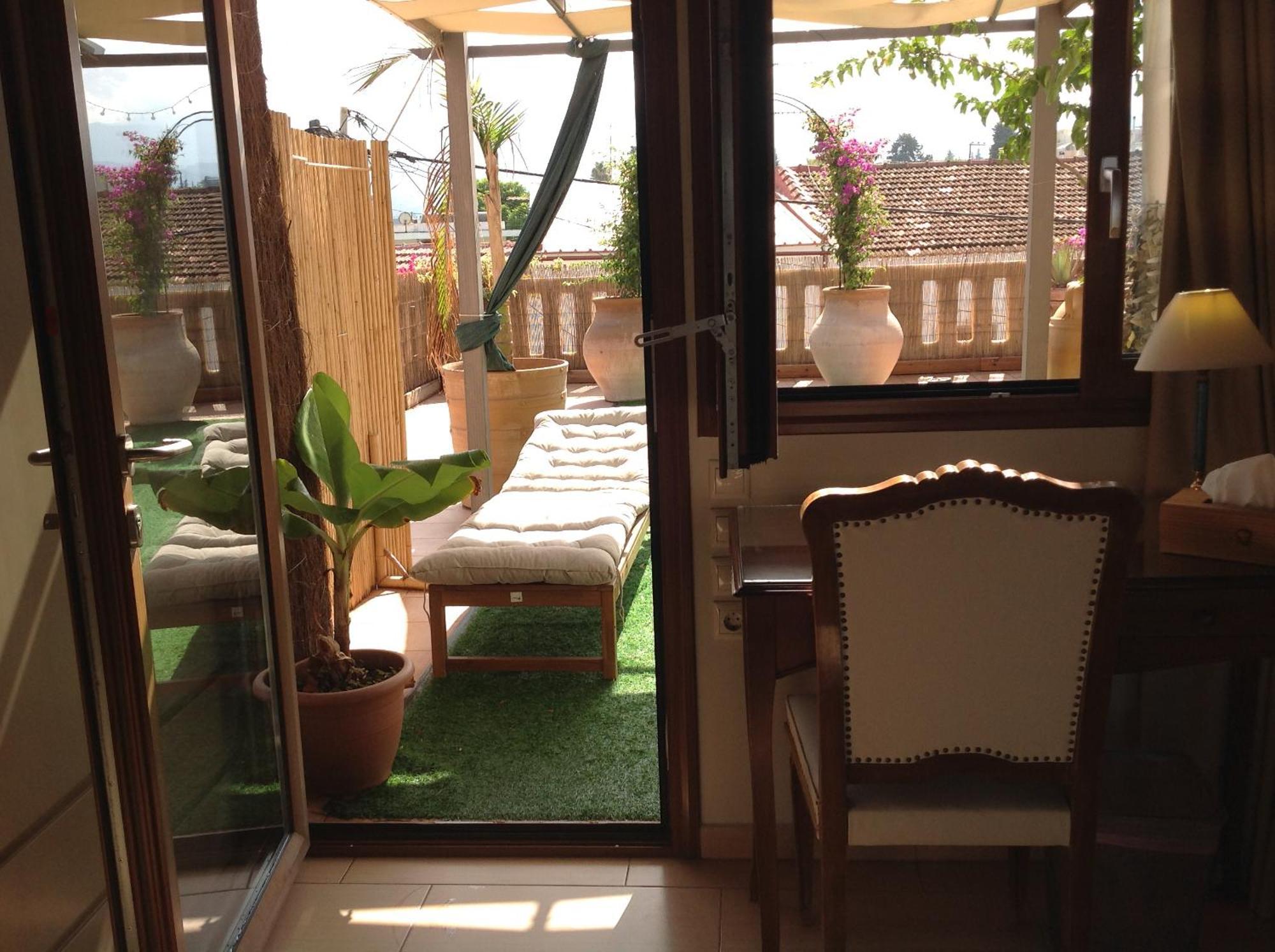Asterias Studios & Apartments คาลีเวส ภายนอก รูปภาพ